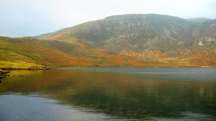 Morning light on Llyn Arenig Fawr Morning light on Llyn Arenig Fawr