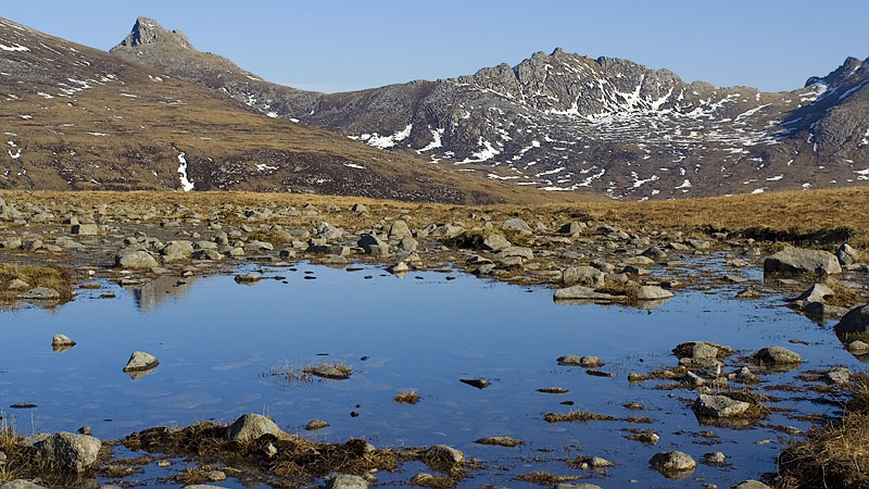 Cir Mhor & A' Chir from the bealach Cir Mhor & A' Chir from the bealach