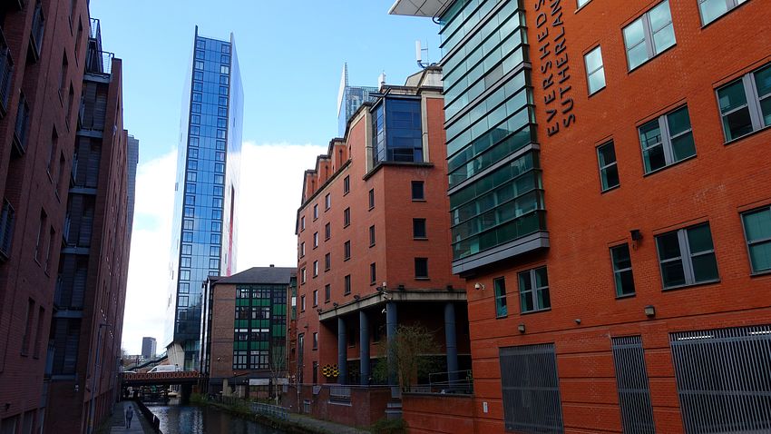 New skyscraper on Rochdale Canal