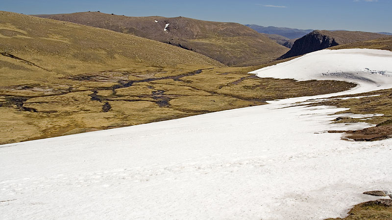 Snowfields above Feith Buidhe