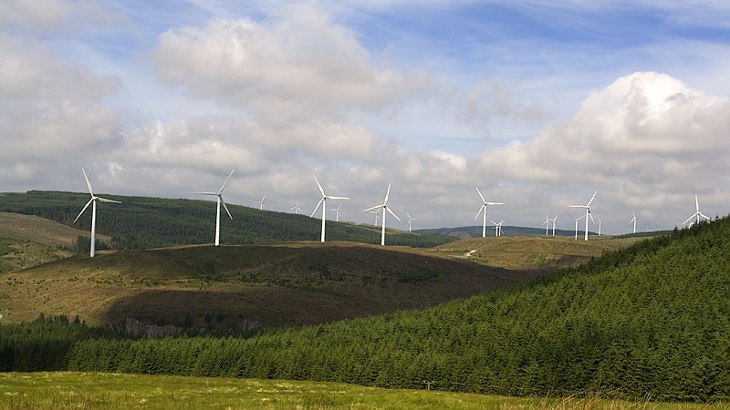 Windmills on Bryn Diliw