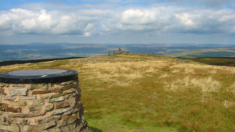 Nine Standards Rigg