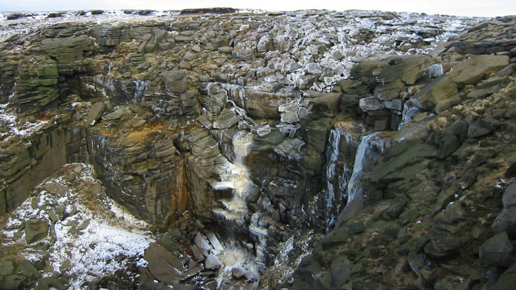 Ice covered Kinder Downfall