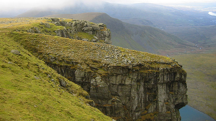 Cliffs of Clogwyn Du'r Arddu