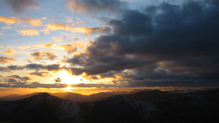 Sunset over Ill Bell ridge from Harter Fell pitch