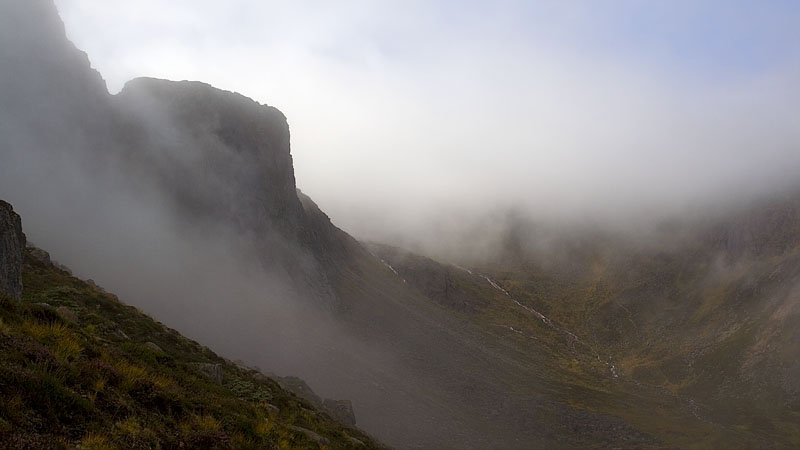 Mist at the head of Loch Avon Mist at the head of Loch Avon