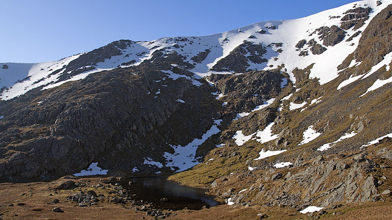 Descending into upper Cwm Eigiau Descending into upper Cwm Eigiau