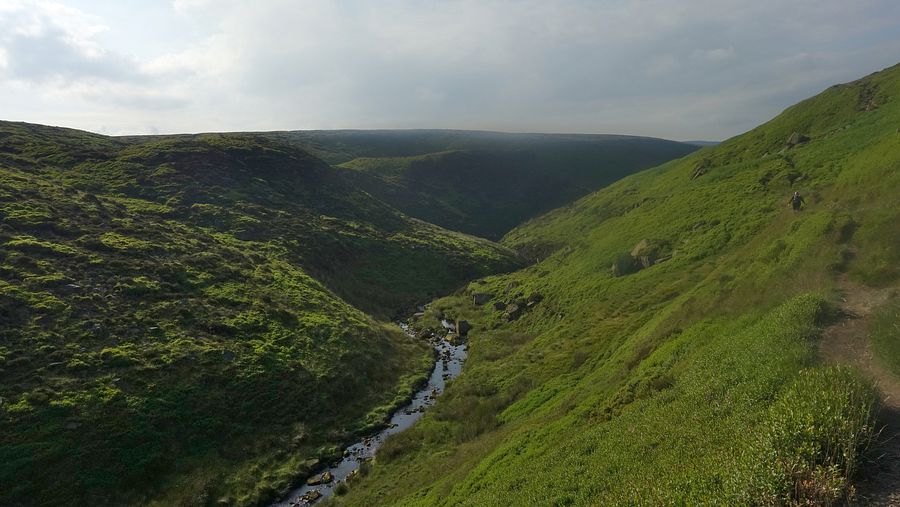 Ascending towards Black Chew Head